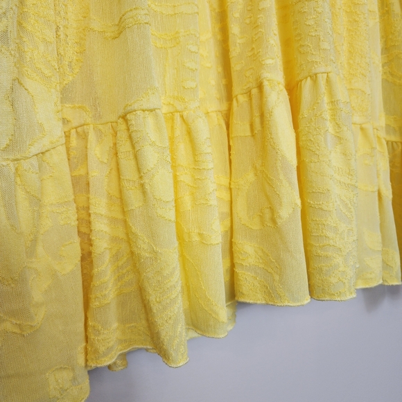 NEW Cativa Vibrant Yellow Tiered Dress Lace Floral Size Small Romantic Babydoll - Picture 6 of 16